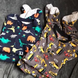 Boys Carter’s footie pajamas